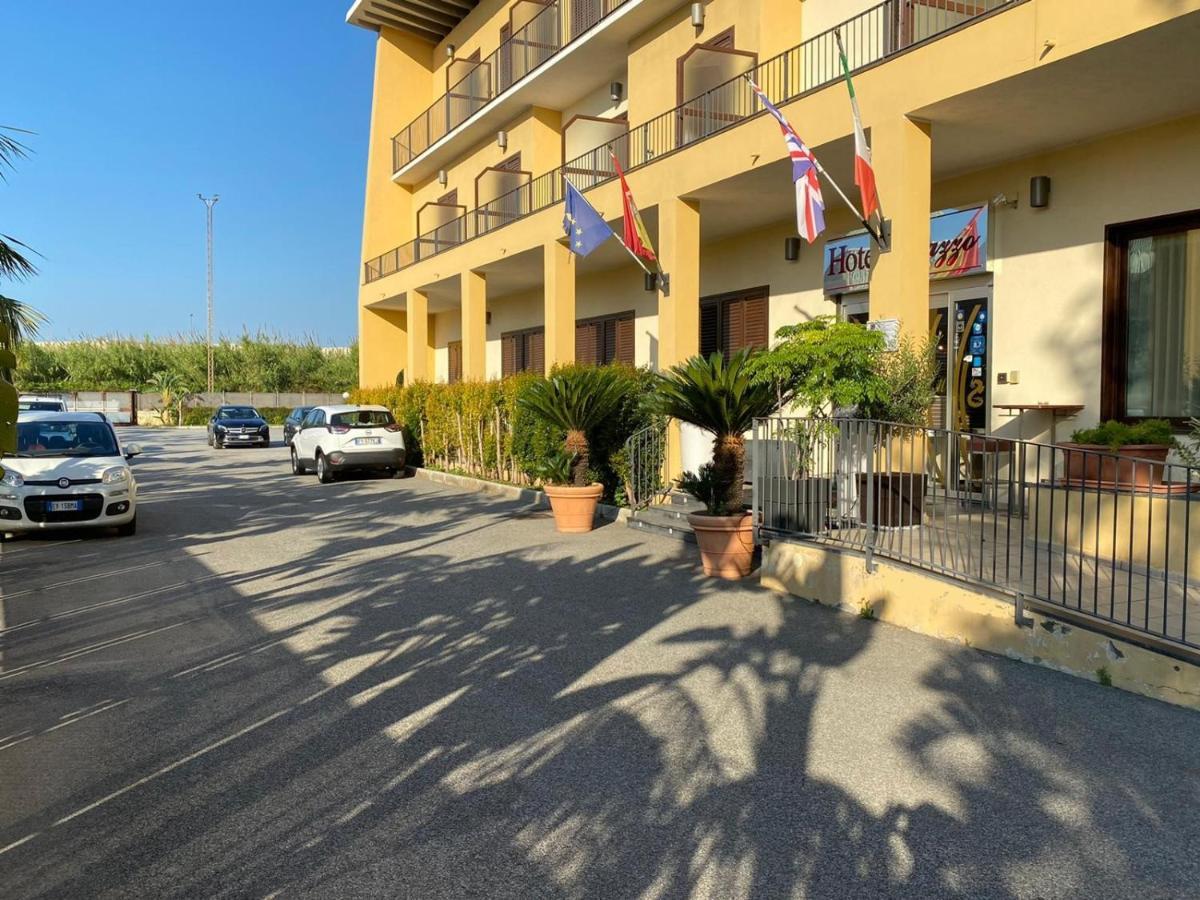 Hotel Milazzo Exteriör bild